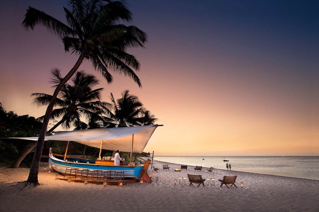 andbeyond-benguerra-island-beach-bar-mozambique-Indian-Ocean-Islands