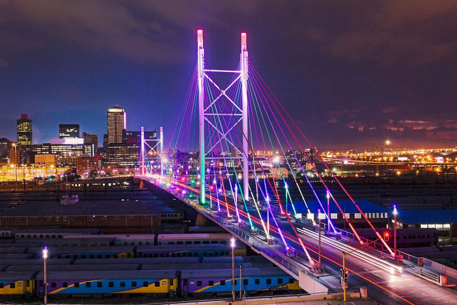 24 hours in Johannesburg - nelson mandela bridge