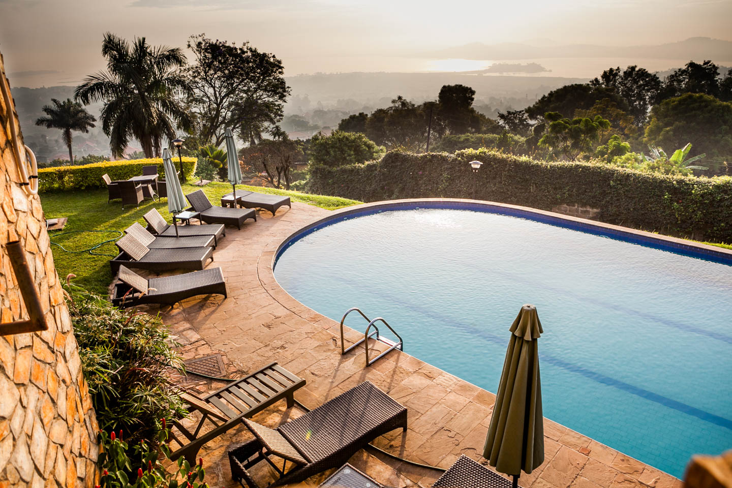 Latitude 0 Uganda Timbuktu Travel